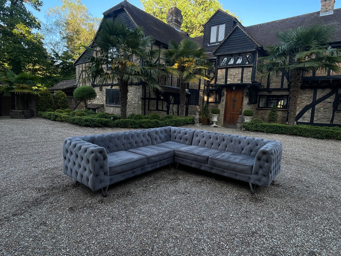 Chesterfield corner sofa as seen on J&O Ticktok