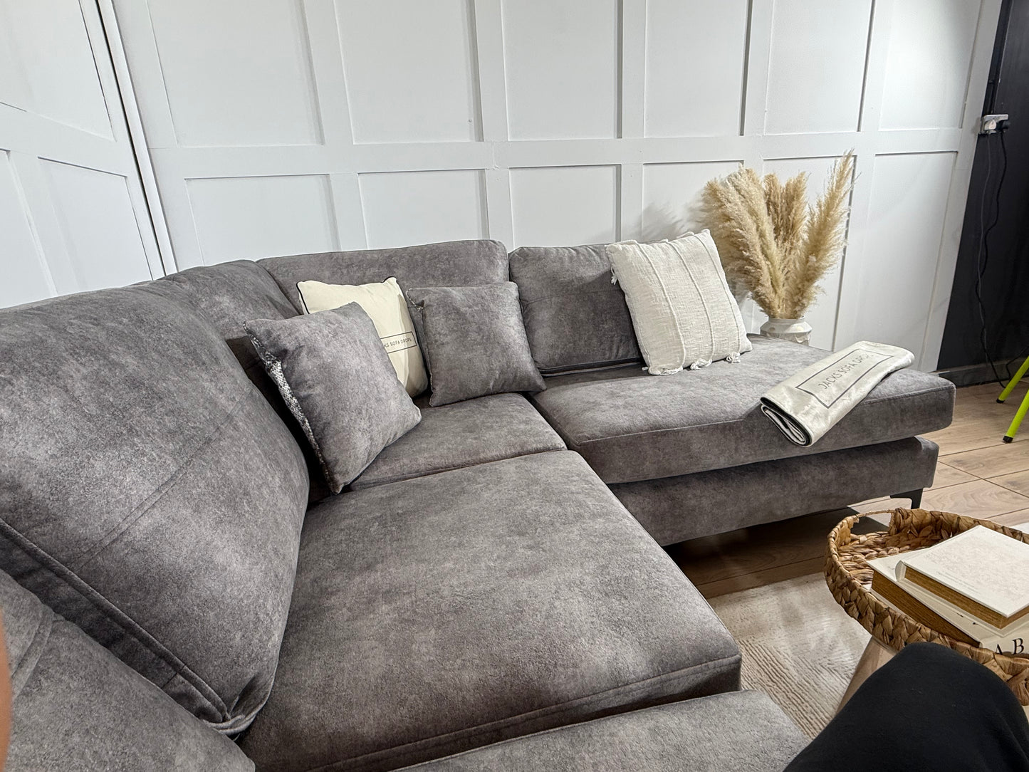 “Orian” Corner Sofa in Pebble Grey
