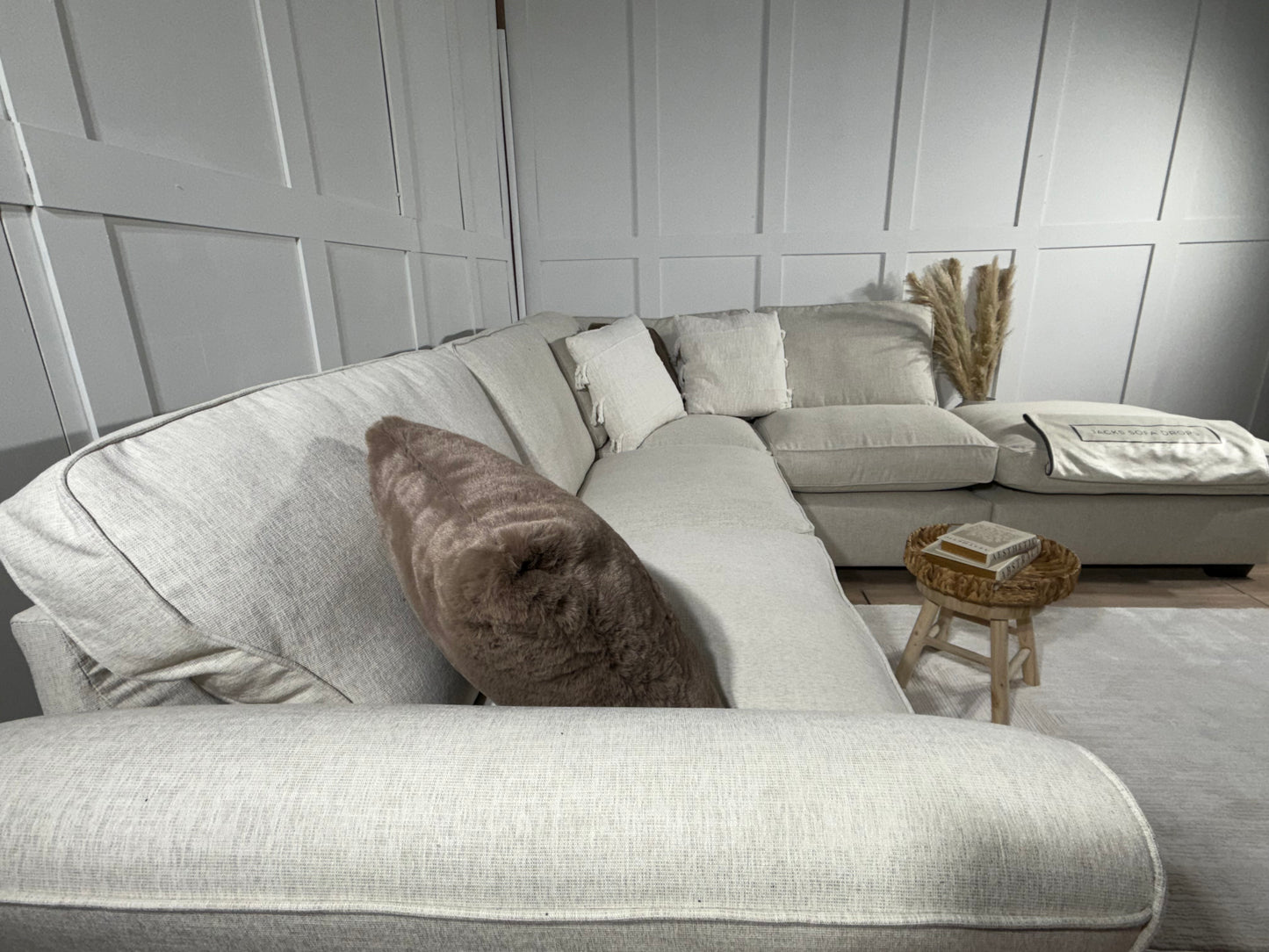 “Chichester” Corner Sofa In “Beige ”